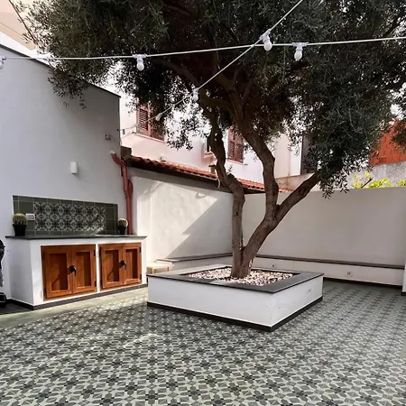 Splendida Casa - 50 Metri Dal Mare דירה פורטוסקוזו